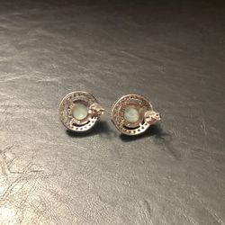 Starling Silver and turquoise bling stud earrings(in the Box)