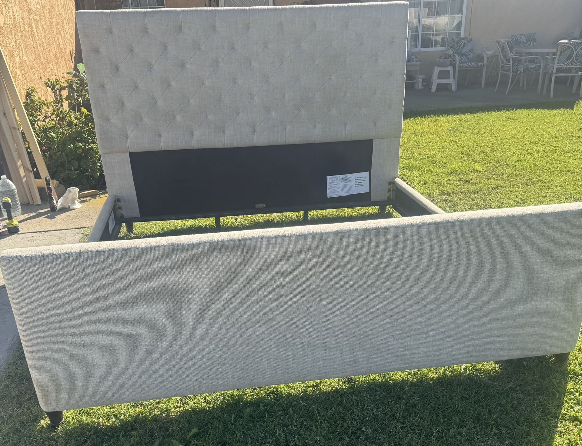 Beutiful King Size Bed Frame