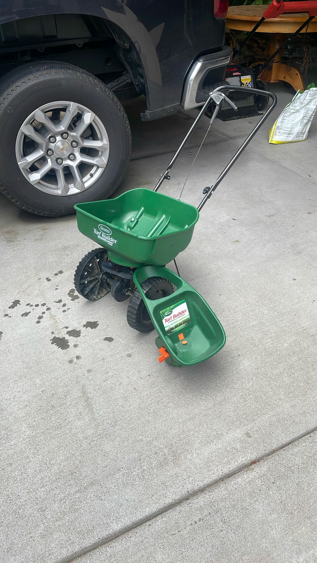 Scott’s Spreader