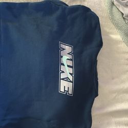 nike sweater