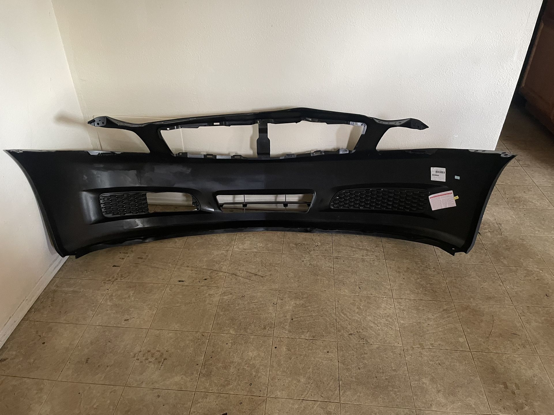 Infiniti G 37 Front Bumper