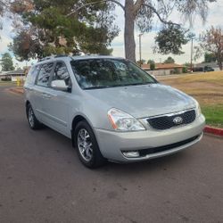 2014 KIA Sedona