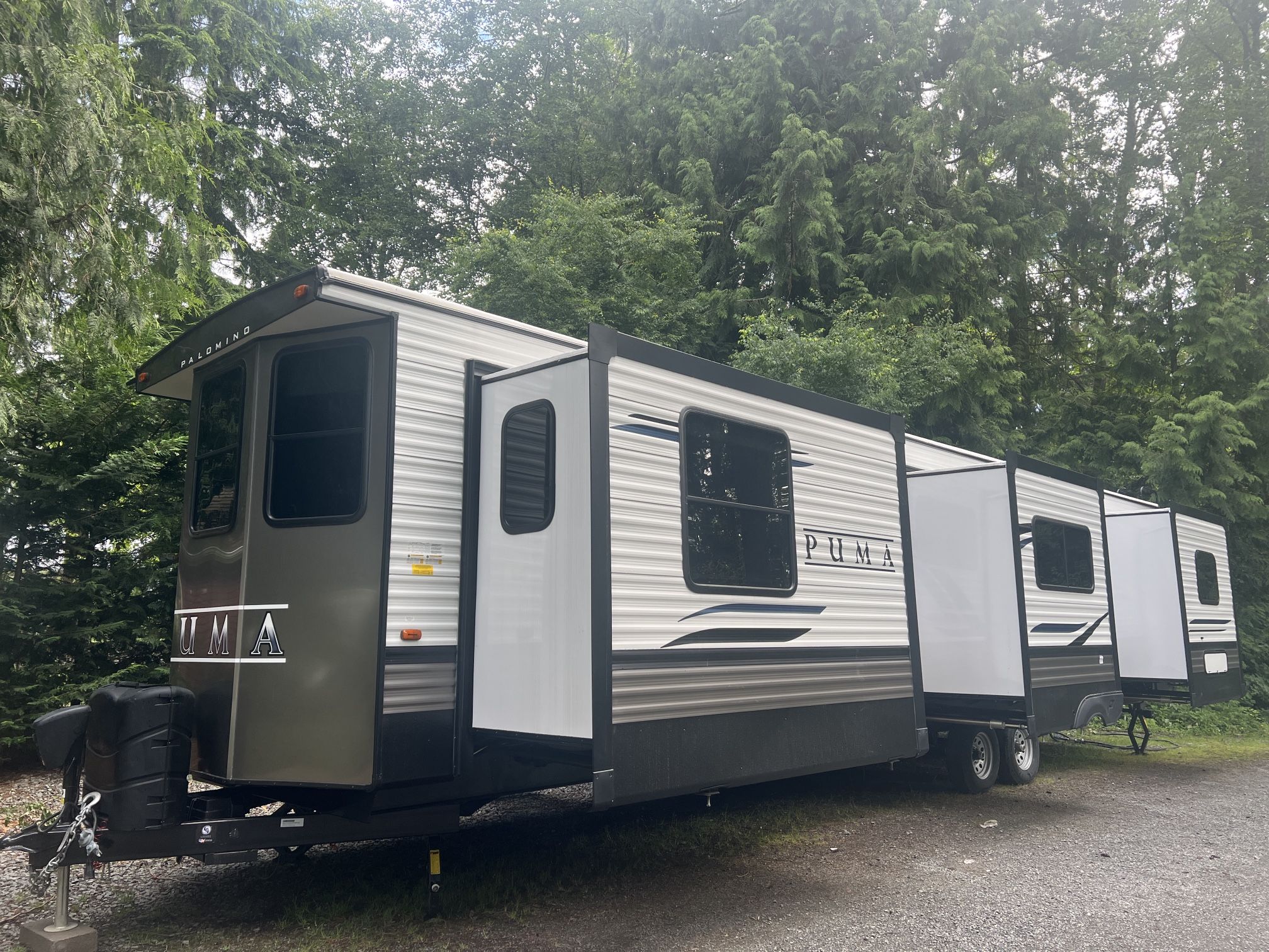2022 Forest River Puma 39FKL