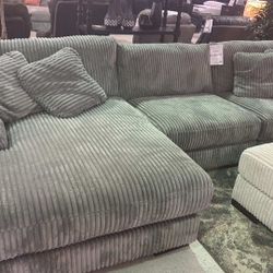 OM• $38 Initial • Brand New Lindyn 3 Piece Sectional With Chaise 