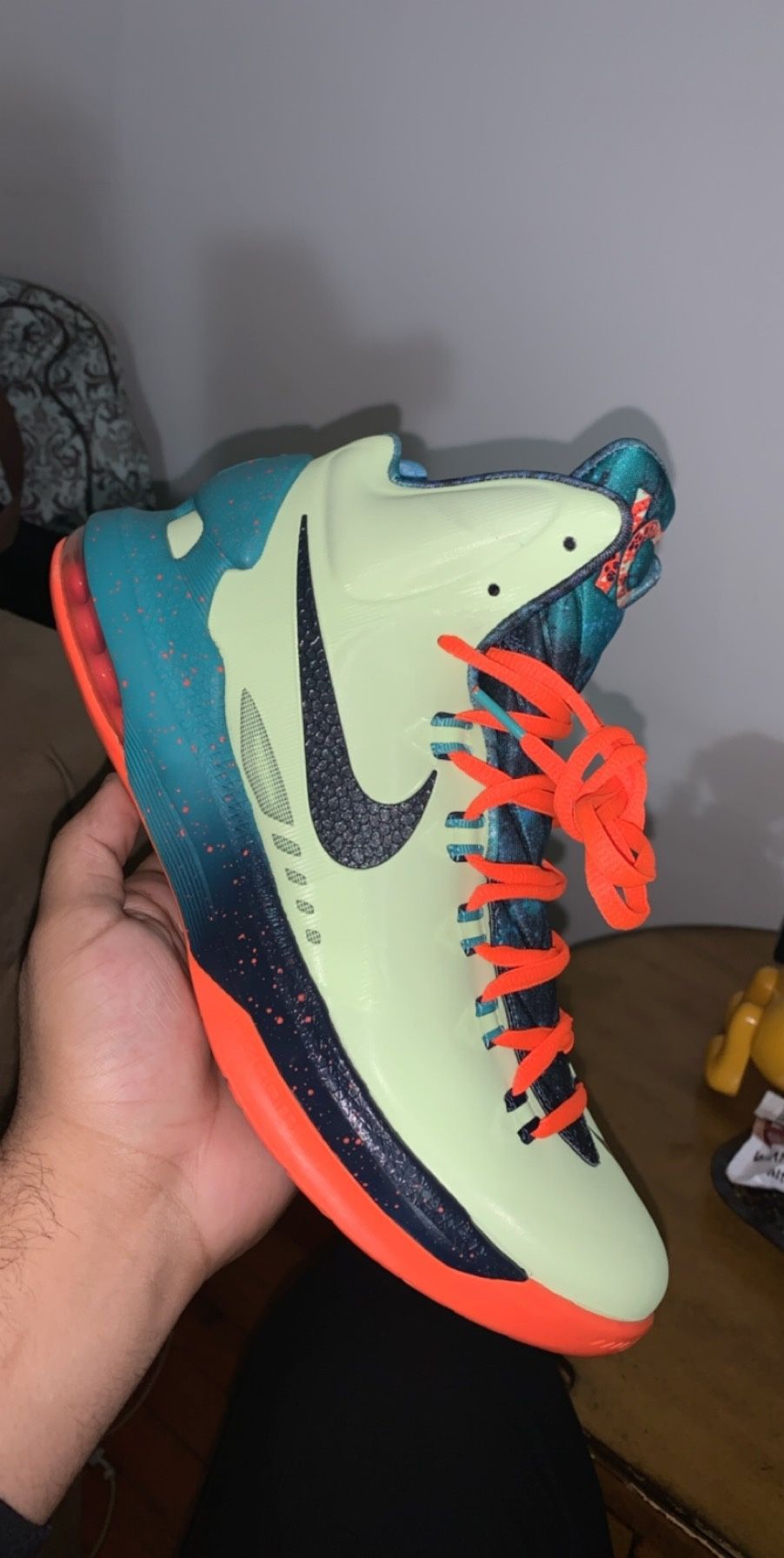 Area 72 KD 5s Men s shoes