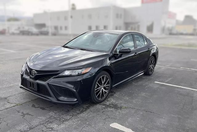 2021 Toyota Camry