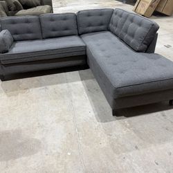 Grey Sectional Sofa Couch - Chaise Lounge - 2pcs - Comfy & Cleaned  - Delivery Available 