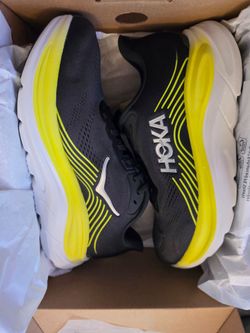 Hoka Clifton 11 NEW
