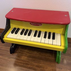 Melissa & Doug Learn-to-Play Piano