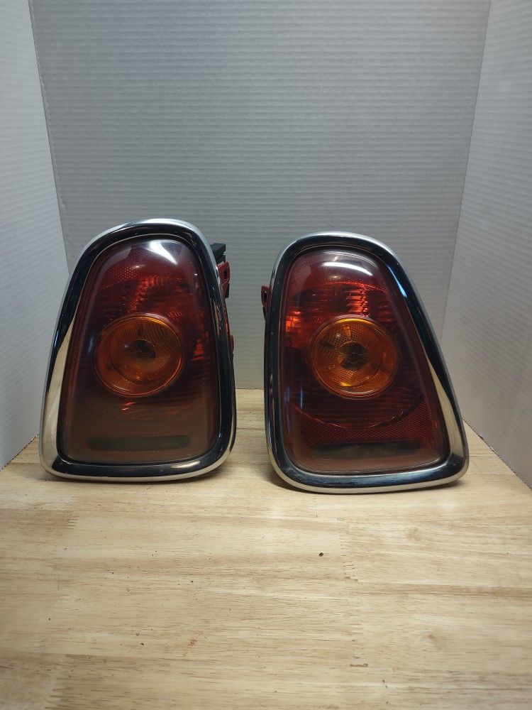 08 Mini Cooper S Tail Lights