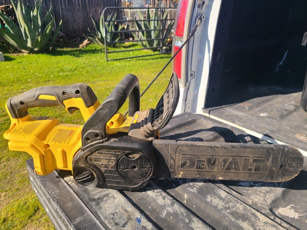 Dewalt Chainsaw