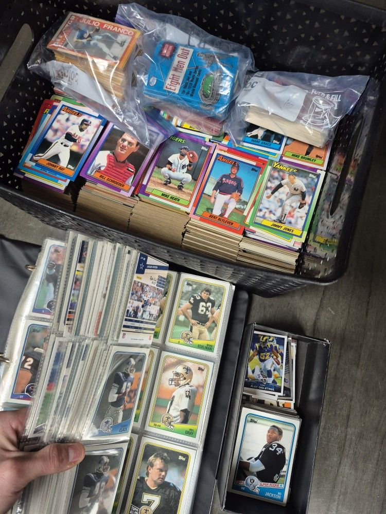 Huge 4,000+ Topps Baseball & Football Lot (1970s–2000s) – All-Stars & Rookies Sorted Eight Men Out