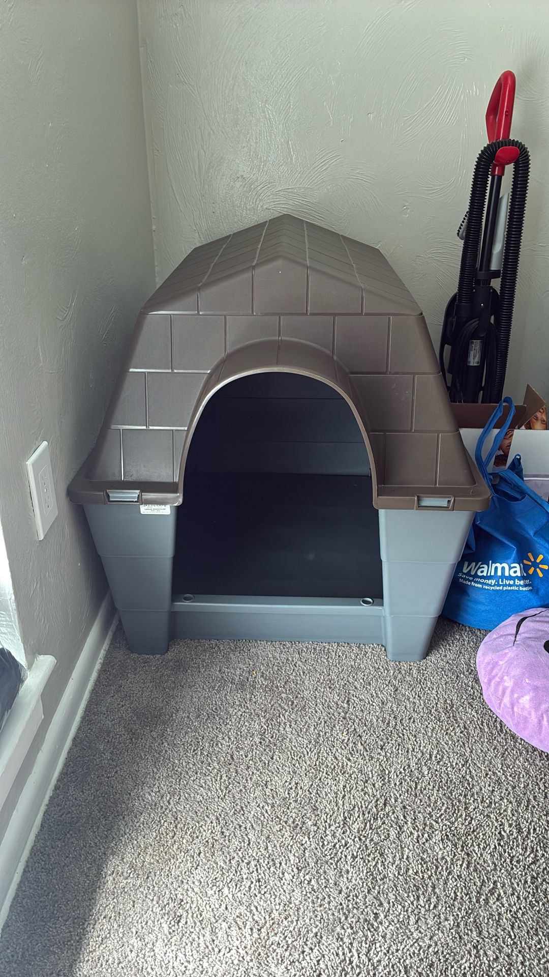 Medium Dog House 