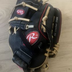 Kids Small Rawlings Glove 