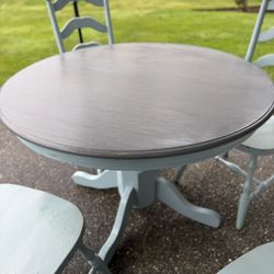 Solid wood painted dining table with 4 matching chairs