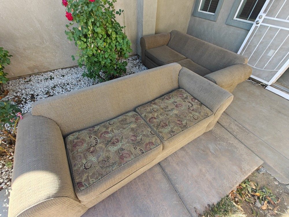 Free 4 Couches, Closet Track's & Header, 2 Grass Rugs, Table, Metal Canopy, Propane Heat Stand,