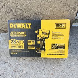 Dewalt 20v New Atomic Impact Wrench 1/2” - 450 Ft-lbs Torque ( Tool Only ) 130$ Firm 