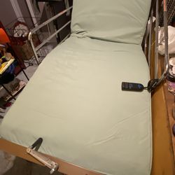 Invacare Medline Fully Electric Hospital Bed With Remote Great Condition 