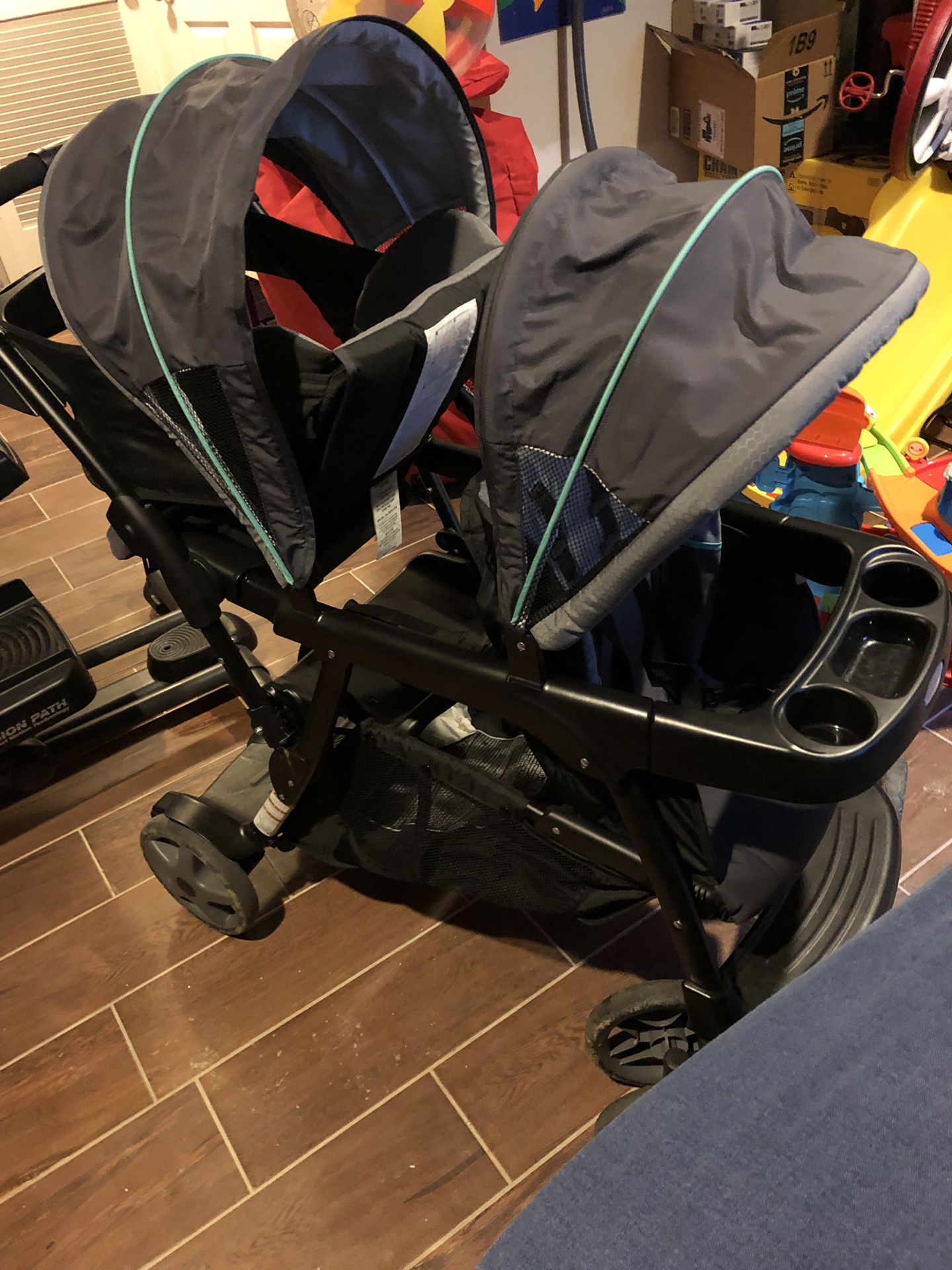 Graco 2 seat stroller