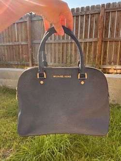 Michael Kors Cindy Large Dome Satchel Black Saffiano Leather Handbag - Excellent