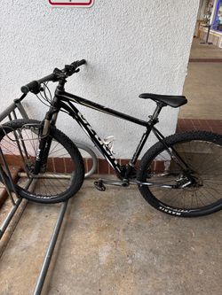 Venzo ATIX 29” size L