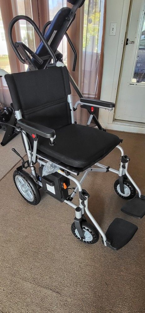 ComfyGO Ultralite Travel Wheelchair