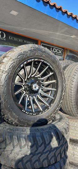 WHEELS OFF-ROAD 20x10 DODGE RAM 8LUGS