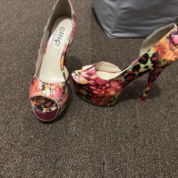 Women’s Shoes