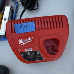 Milwaukee Battery Charger