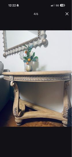 Console table
