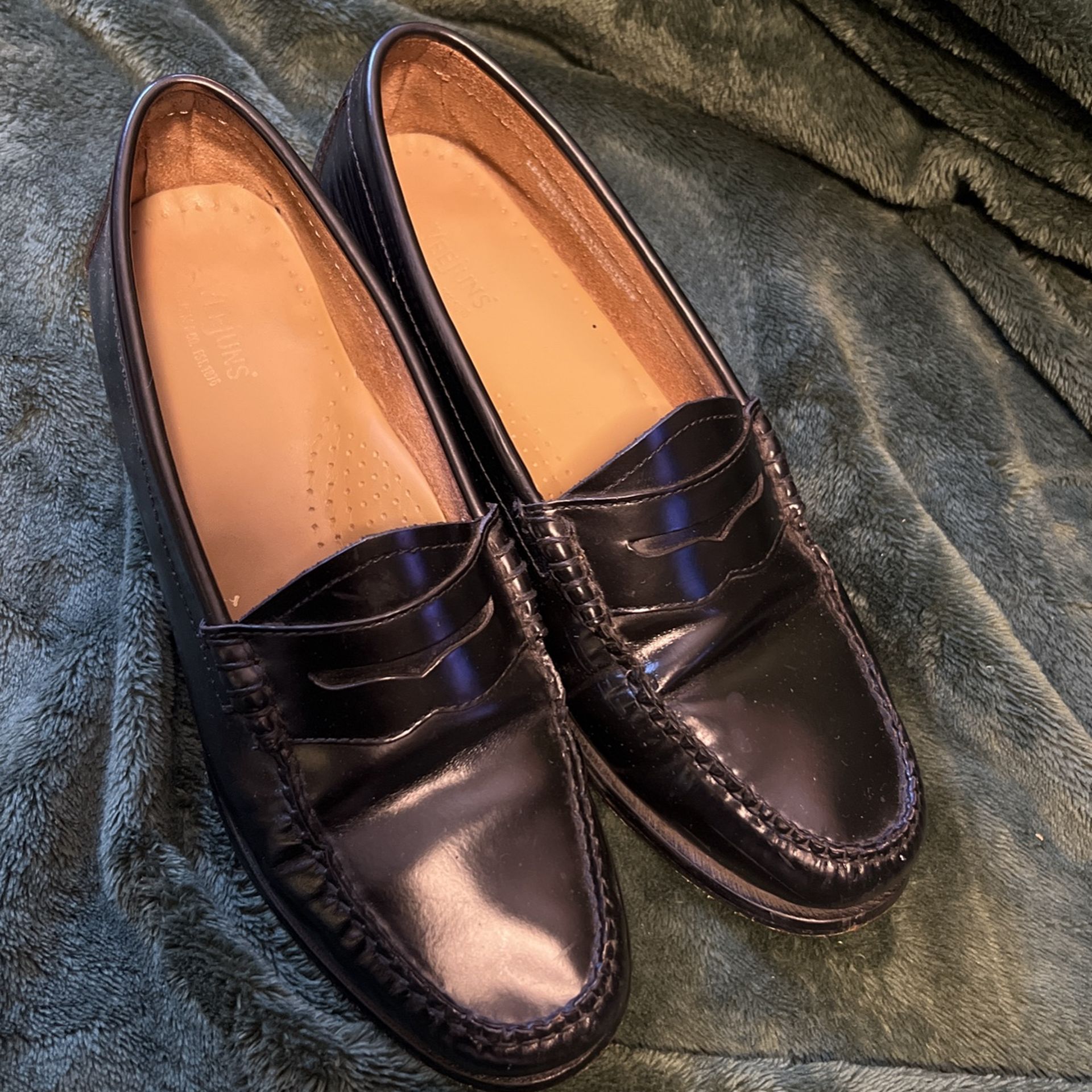 Weejuns G.H. Bass & Co. - Black Loafer