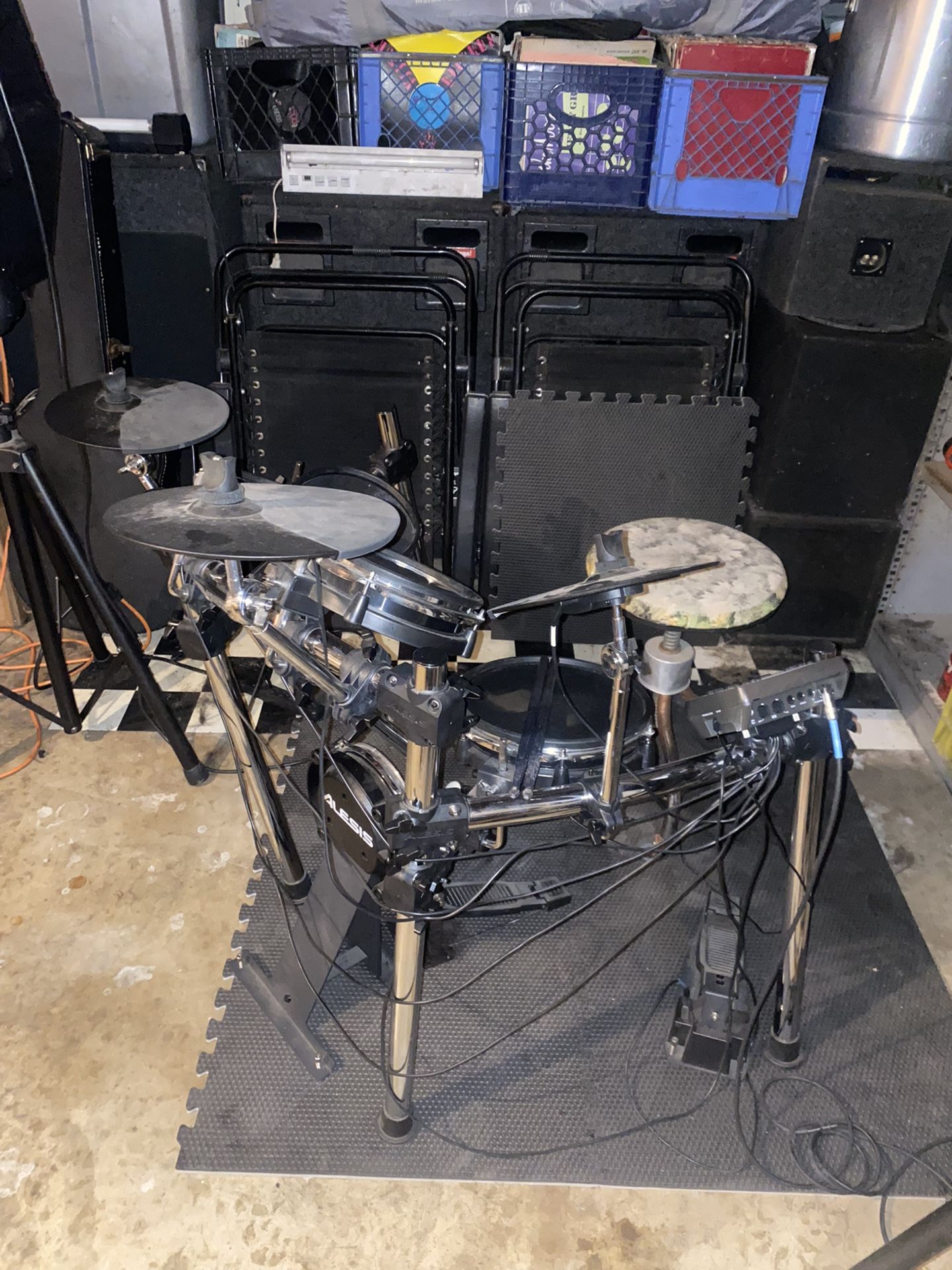 ALESIS SURGE E-DRUM KIT