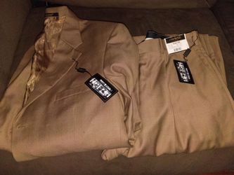 Men's Metroclub Collection Tan Suit