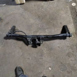 Tow Hitch-2000  Chevrolet