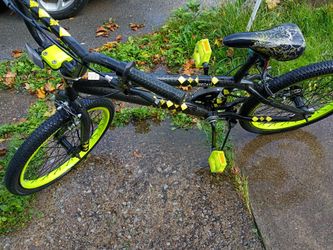 Yellow Mangoose Bmx