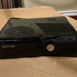 Xbox 360 Slim Model 1439 Console ONLY 4GB Storage Microsoft Working Tested
