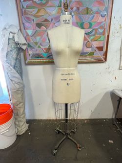 Royal Dress Form (Model 2011)  8
