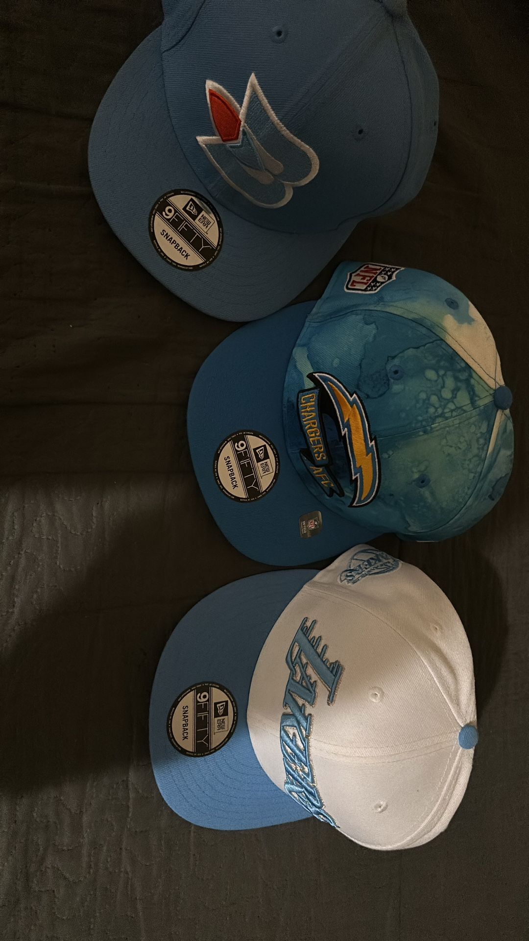 New Era Hats Brand New Snap backs Lakers,chargers Take The 3 For $75