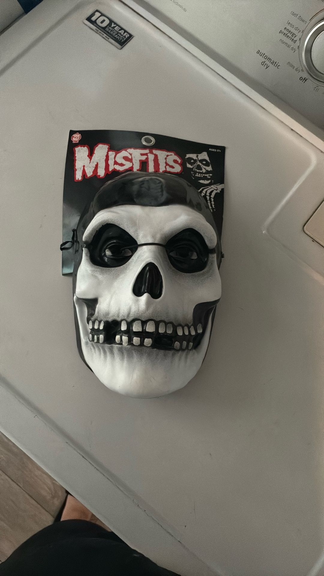 Misfits Mask