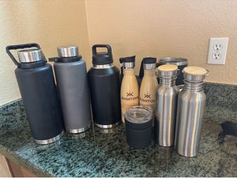 Lot of 10 thermos metal water bottles, Yeti, Bubba, Stanley, four advertising Safari camp