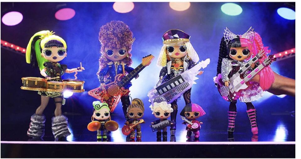 LOL Surprise OMG Remix Super Surprise with 70+ Surprises, Plays Music, 4 Fashion Dolls And 4 Dolls (Sisters), Rock Instruments, Boom Box Packaging, An