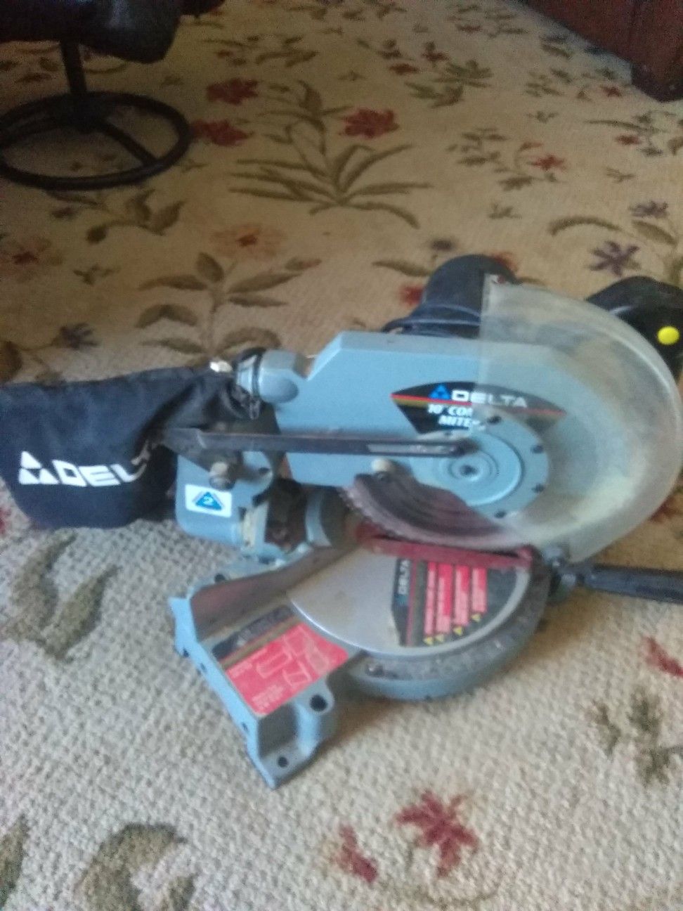 Delta 10" compound miter saw