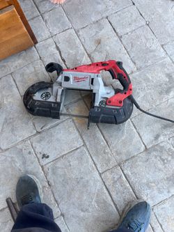 BAND SAW