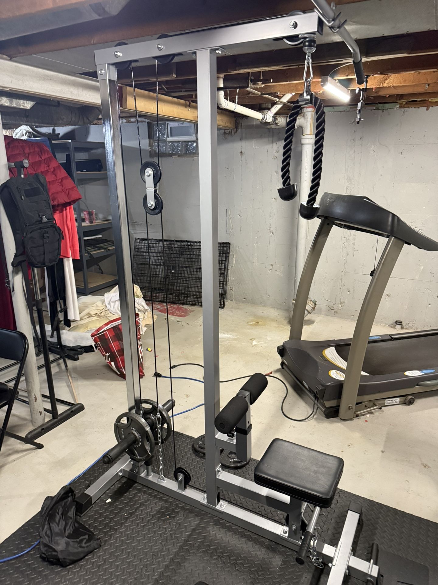 LAT Pull Down Machine Low Row Cable