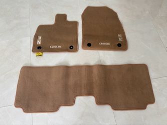 NEW ORIGINAL LEXUS RZ 300e FLOOR CARPET MAT BEIGE