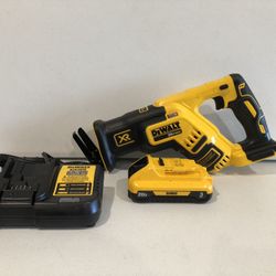 DEWALT 20-Volt MAX XR Cordless Brushless Compact Reciprocating Saw with (1) 20-Volt Battery 3.0Ah & Charger
