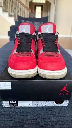 Jordan 4 toros