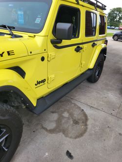 JL JEEP WRANGLER 4 DOOR OEM SIDESTEP BARS (18-26 Jeep Wrangler JL 4-Door)