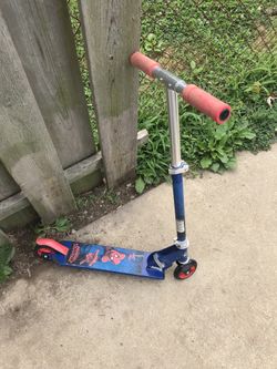 Spider-Man scooter