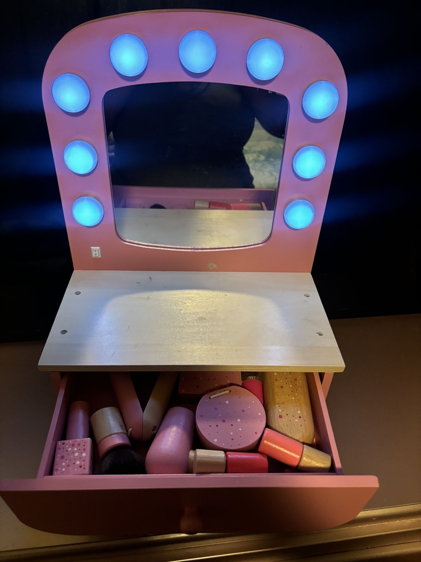 Kids LED Vanity
